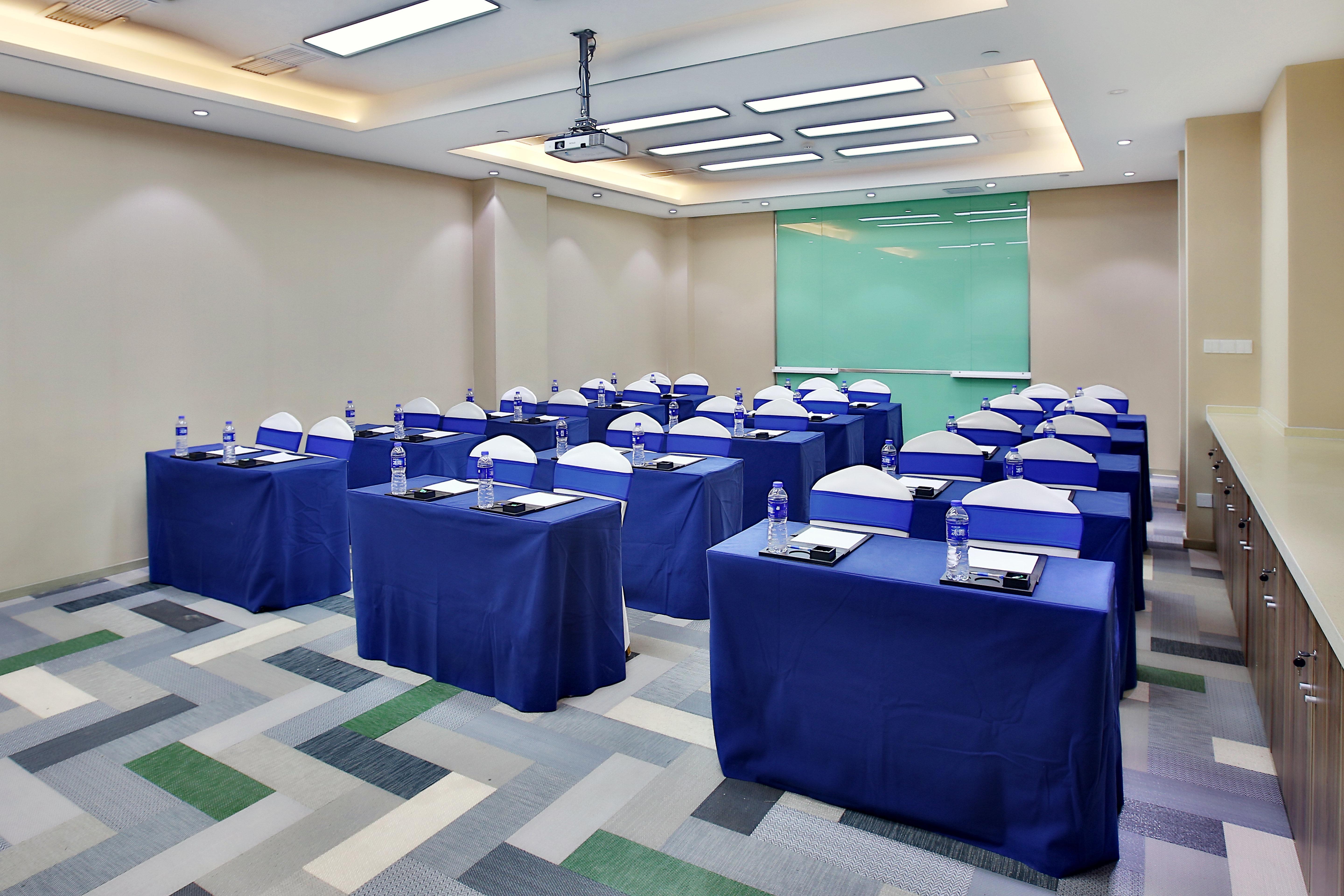 Holiday Inn Express Langfang Park View By Ihg מראה חיצוני תמונה