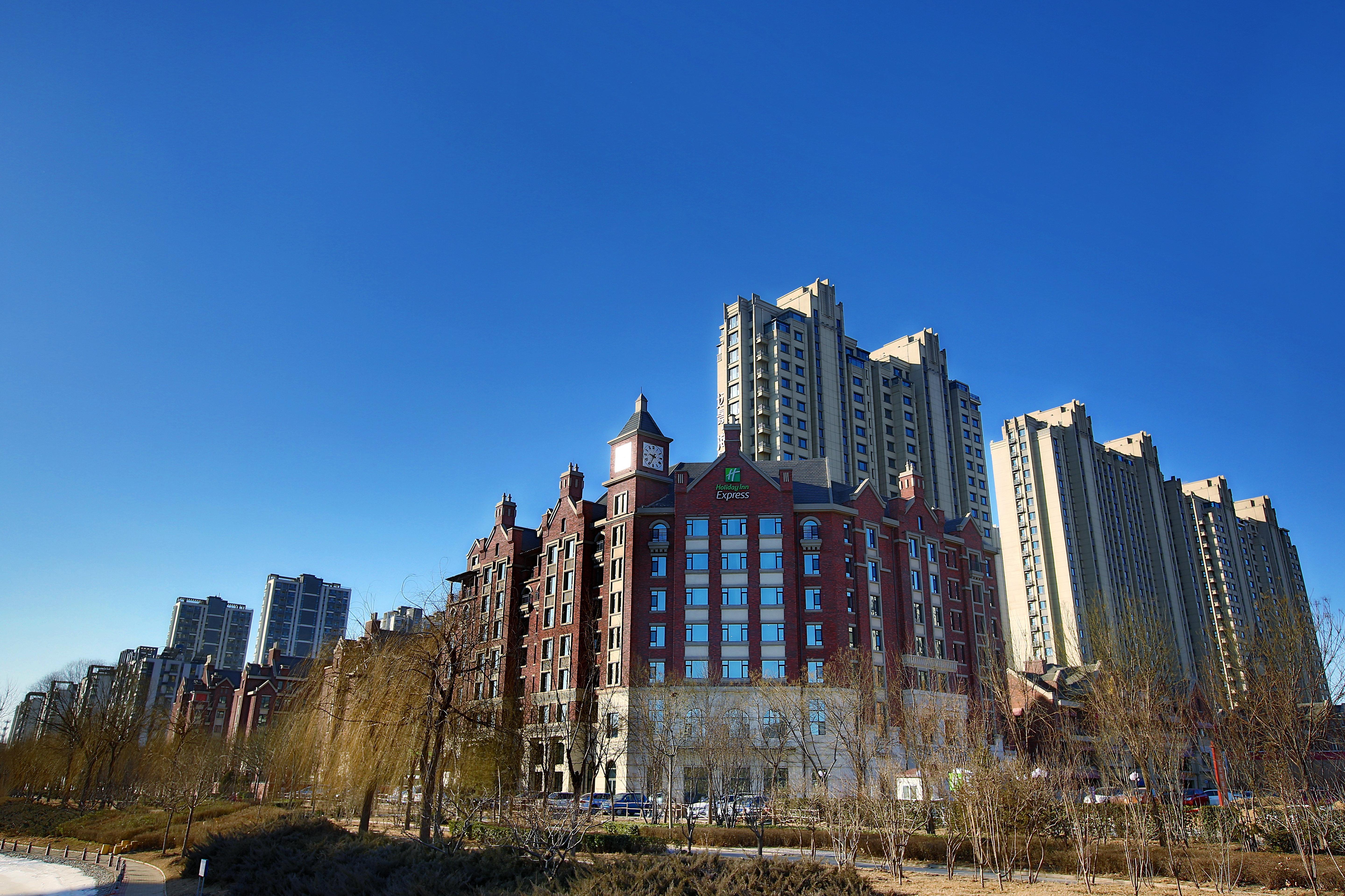 Holiday Inn Express Langfang Park View By Ihg מראה חיצוני תמונה